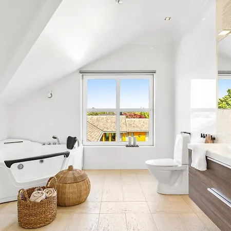 Villa Stavanger Βίλα